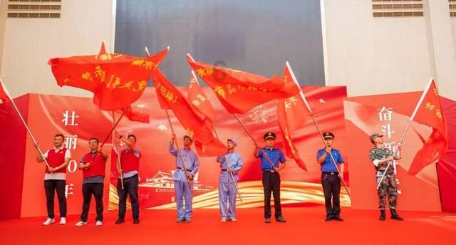 天冷热水不够用 海尔热水器不“冻”摇：大水量，更舒适