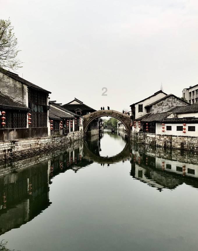 迷路的可爱女宝宝